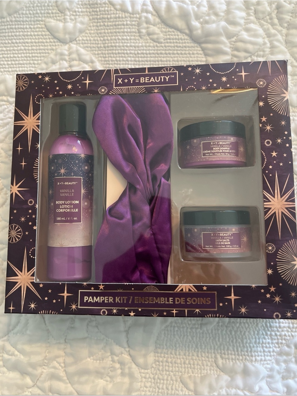 X + Y = Beauty Pamper Kit Gift Set (Body Lotion, Soufflé, Bath Salts & Headband)